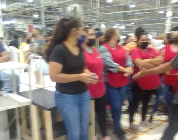 No les dan utilidades y hacen paro laboral