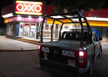 Atraco a OXXO bajo investigación