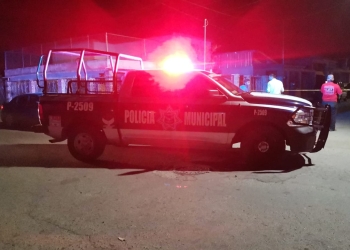 Amenaza a su expareja con arma de fuego