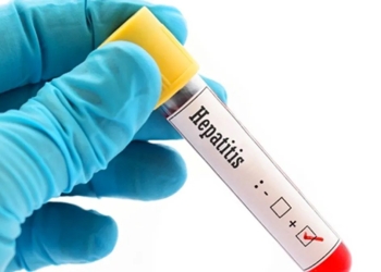 Confirma Nuevo León cuatro casos de hepatitis en menores