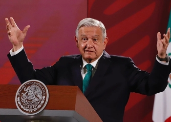 PRD pide a Fepade e INE sancionar a AMLO por su “intervencionismo” en las elecciones