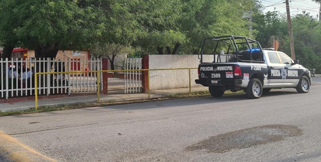 Roban y ocasionan daños en primaria