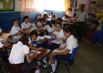 Aumentar días de clases no garantiza mejores aprendizajes