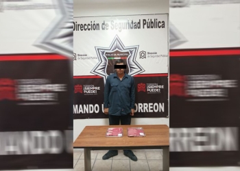 Detienen a joven con paquetes de carne para asar en Torreón