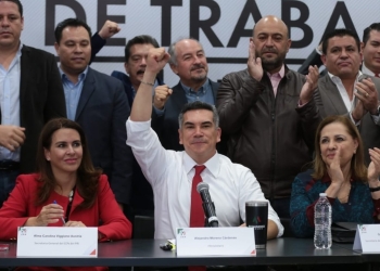 Militancia del PRI me puso por 4 años en dirigencia: ‘Alito’ tras reunión con ex líderes