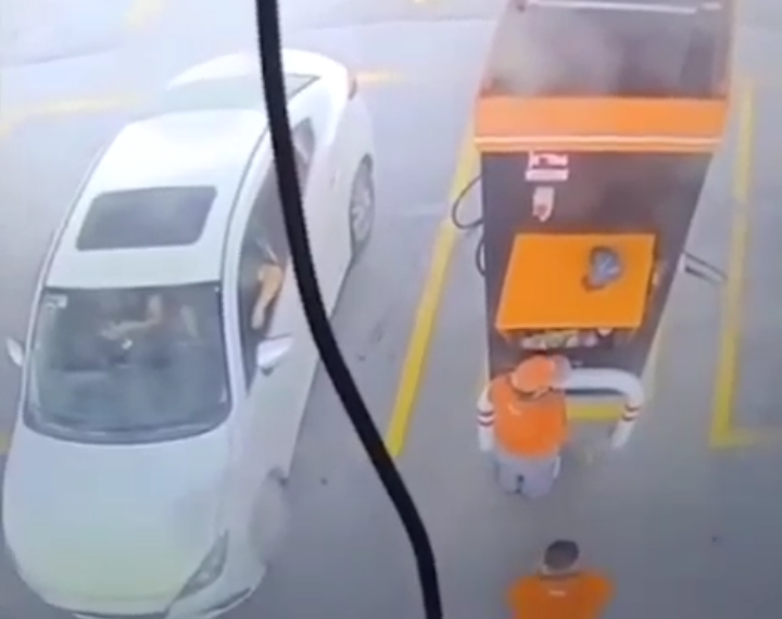 ¡Alerta en Saltillo!, clonación de tarjetas en gasolineras