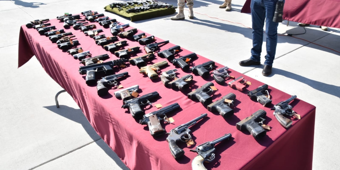 Sedena destruye armas y municiones incautadas