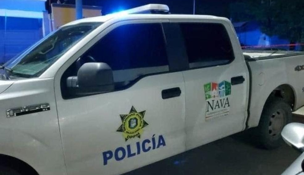 Grave hombre de 75 años tras caer de un caballo en Nava