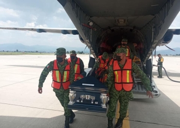 Arriban a México los cuerpos de 16 migrantes fallecidos en tráiler