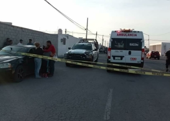Por causas naturales murió mujer a bordo de vehículo