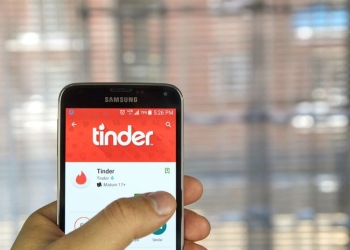 App Tinder toma medidas para proteger a mujeres usuarias