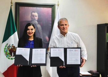 Firman convenio SEDU y Pronnif