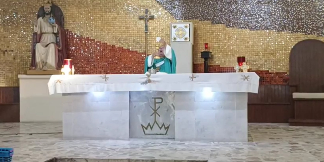 Festeja el padre Rupertino su decimoctavo aniversario sacerdotal