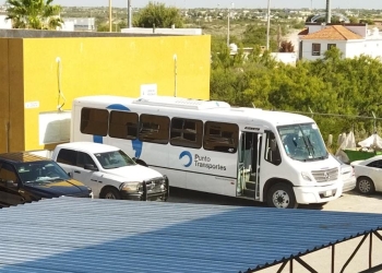 Detienen a chófer de camión por amenazas a policías