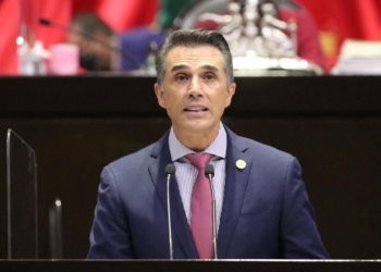 “Lo decreto, lo pienso” Sergio Mayer afirma que será el Presidente de México en 2024