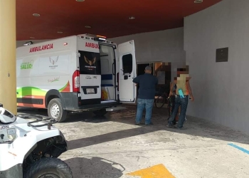 Localizan a migrante venezolano deshidratado sobre una brecha