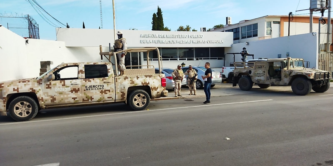 Detienen a seis pateros con 60 migrantes extranjeros