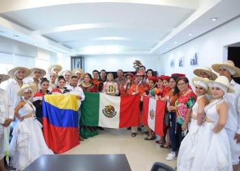 Delegaciones de Colombia y Perú participaron en el Mitote Folklórico