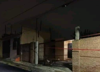 Revientan casa de narcomenudeo
