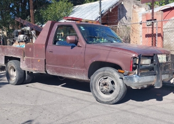 Transportaba en grúa una camioneta robada