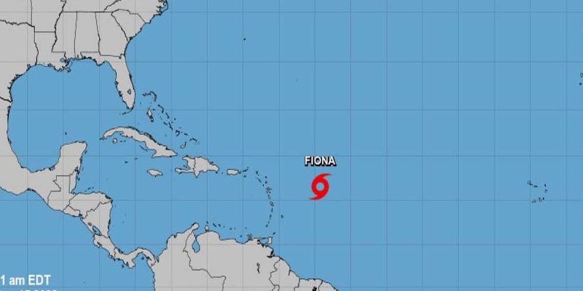 Se mantiene aviso de tormenta tropical en varias islas del Caribe por “Fiona”
