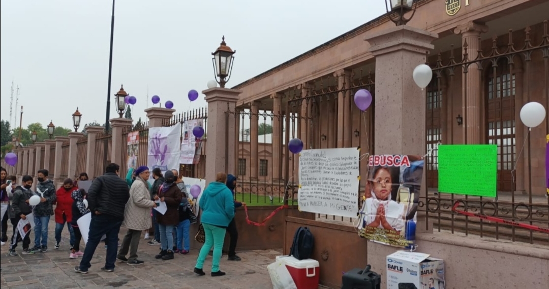 Denuncian violencia institucional