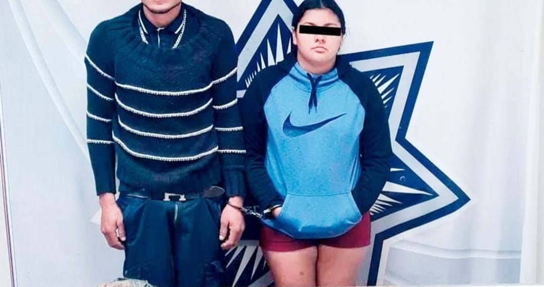 Detienen a pareja con 51 envoltorios de cristal