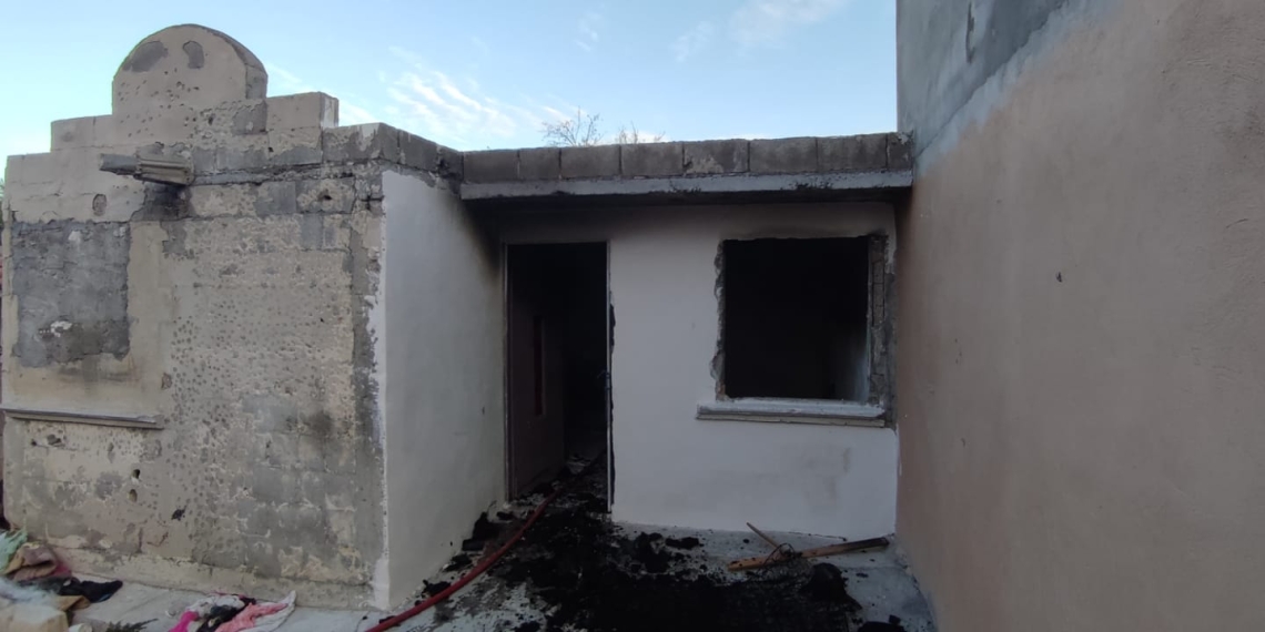 Le prenden fuego a casa abandonada