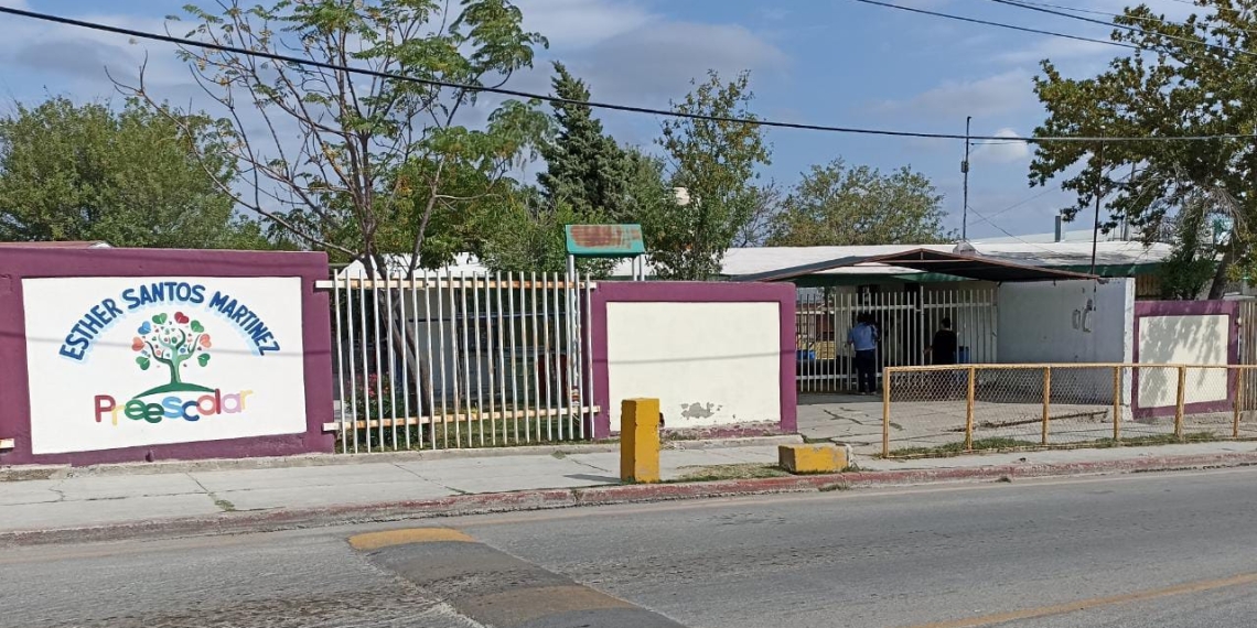 Centro de empoderamiento recibe denuncia contra sujeto que tomaba fotos a mujeres al exterior de jardín de niños