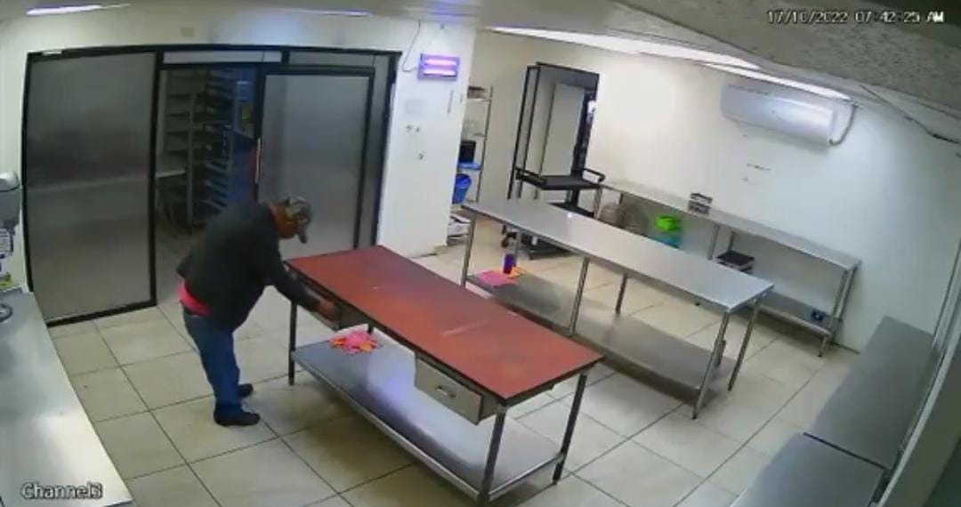 Robo de 18 mil pesos en negocio de pasteles no ha sido denunciado