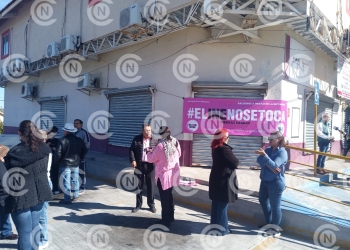 Se manifiestan en las instalaciones el INE Piedras Negras