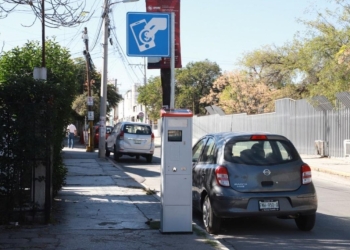 Invitan a vecinos a tramitar permiso