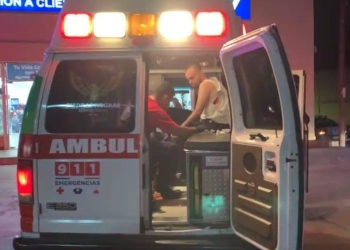 Lo lesionan con arma blanca y le roban vehículo
