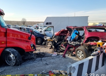 Tráiler que se queda sin frenos deja un muerto y lesionados