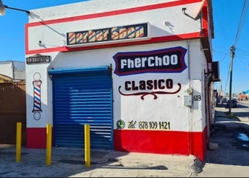 Investigan robo cometido en barbería