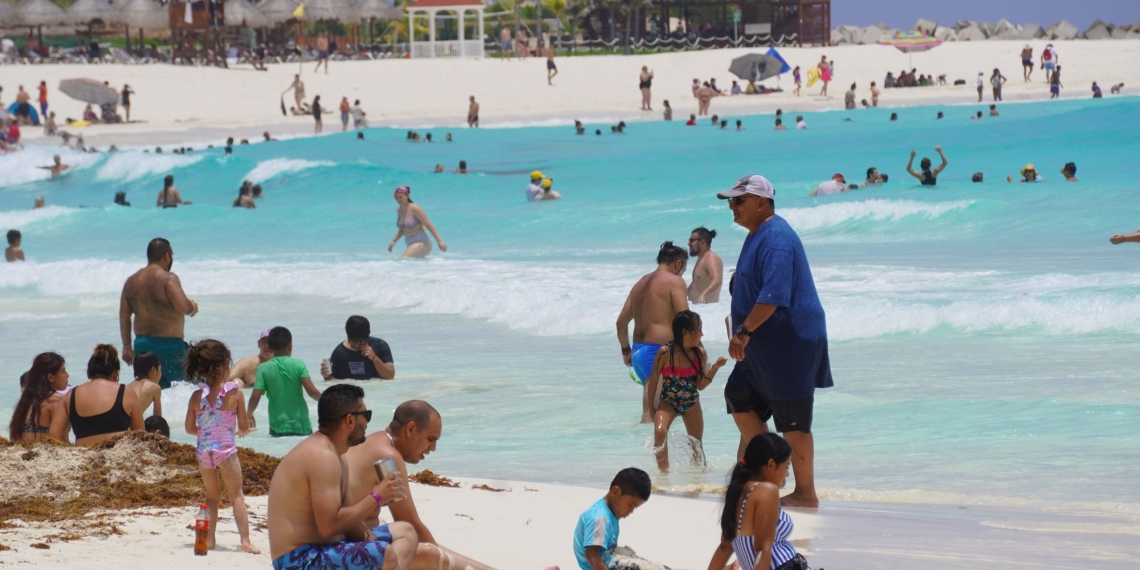 No aceptaremos regresiones en vacaciones dignas; regresaremos dictamen a diputados: Monreal