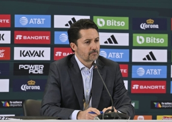Yon de Luisa anuncia reestructuración del futbol mexicano y niega su renuncia