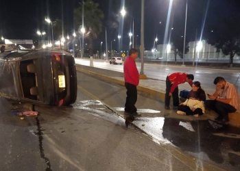Le cierran en paso y vuelca