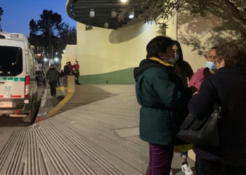 Le avienta ácido muriático a bebé