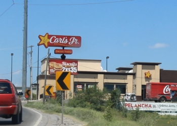 No han denunciado robo cometido en restaurante Carl’s Jr