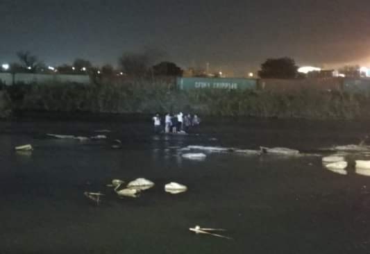 Rescatan a 10 migrantes a punto de ser arrastrados por la corriente del Río Bravo