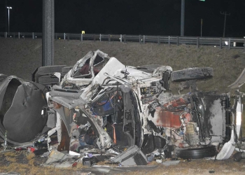 Se derraman 60 mil litros de Diesel al volcar tráiler en Tamaulipas
