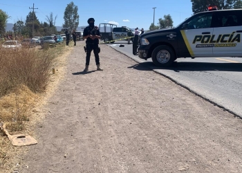 Niña atravesaba la carretera sin fijarse y la mató un vehículo