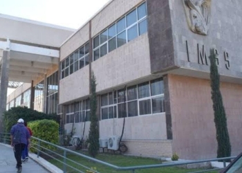 Aún no comparece médico de la clínica 11 del IMSS acusado por abuso sexual