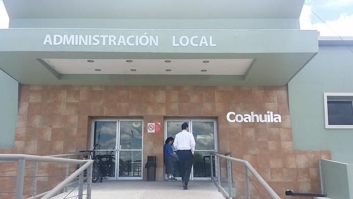 Multas y recargos por adeudos de derechos vehiculares
