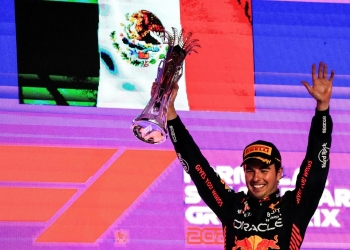 Checo Pérez gana el Gran Premio de Jeddah