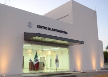 Intendente acosaba a alumna en secundaria