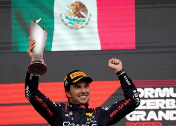 Checo Pérez se lleva el triunfo en el GP de Azerbaiyán