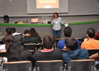Crean conciencia en jóvenes coahuilenses sobre efectos negativos de nicotina y vapeadores