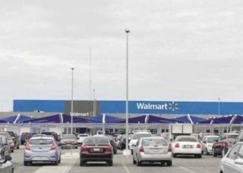 Presentan denuncias por robos de carritos para el mandado de dos centros comerciales